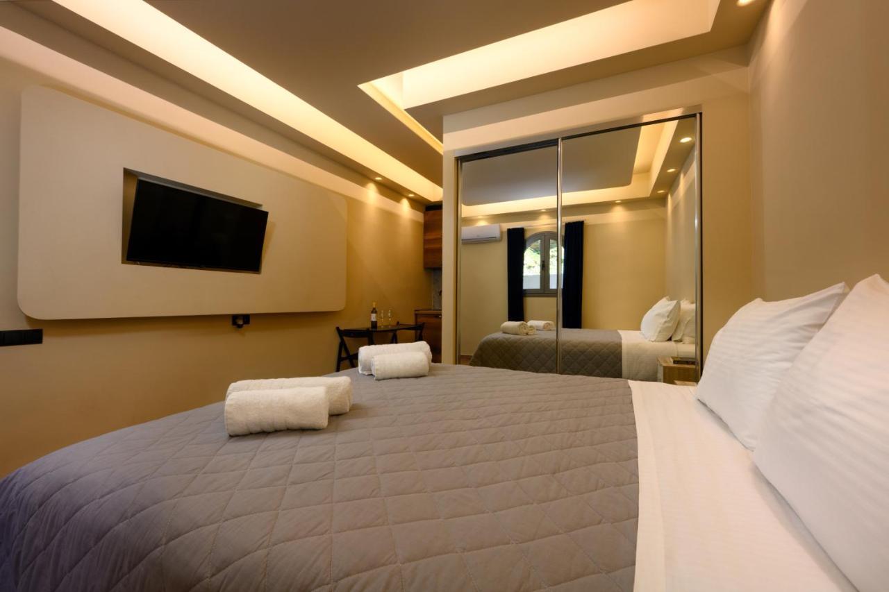 Seven Keys Luxury Suites Achílleion Exteriér fotografie